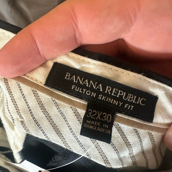 Banana Republic Rapid Movement Chinos slim fit - Picture 3 of 16